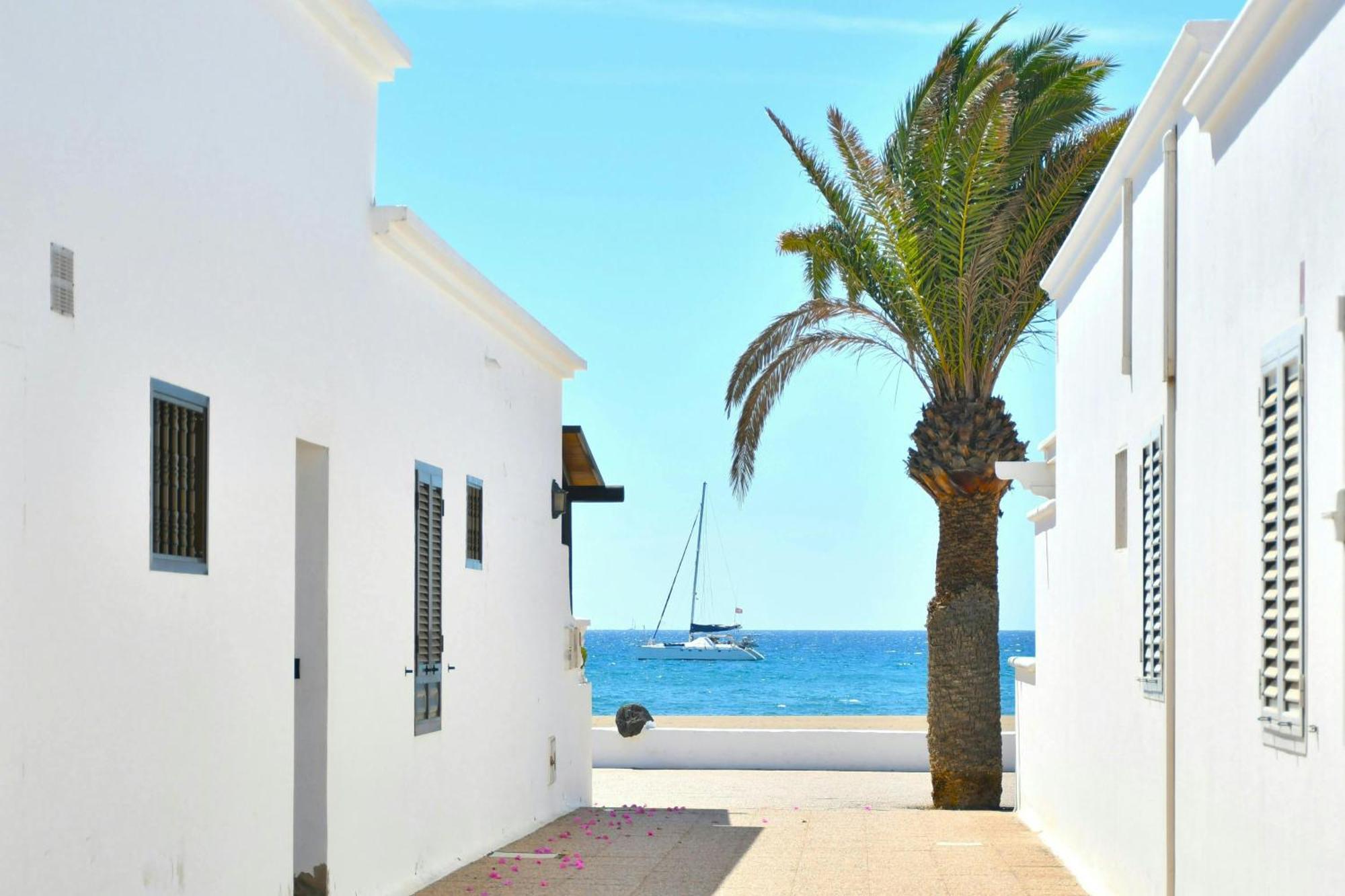 Mar En Calma Playa Honda (Lanzarote) Exterior foto