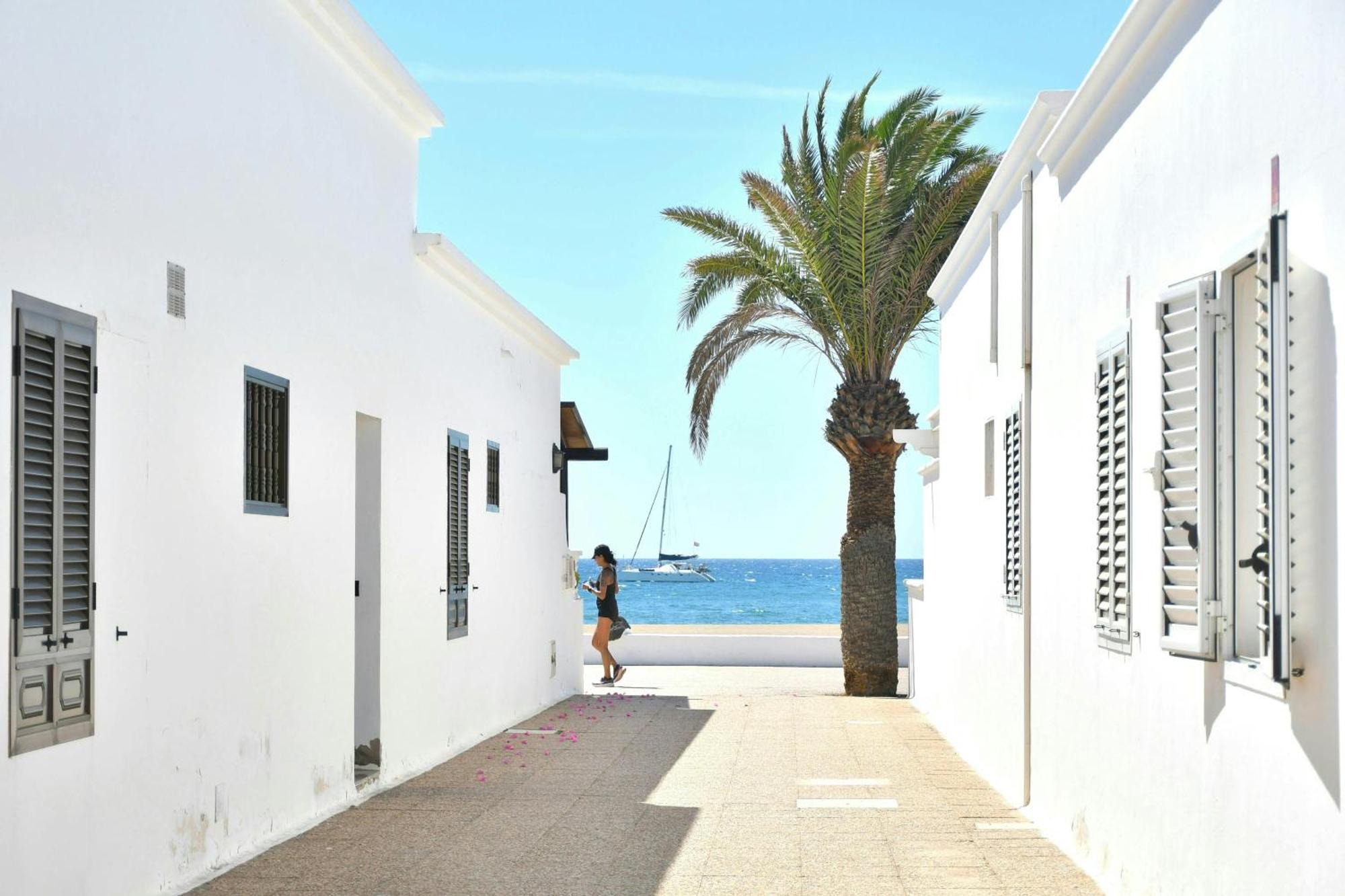 Mar En Calma Playa Honda (Lanzarote) Exterior foto